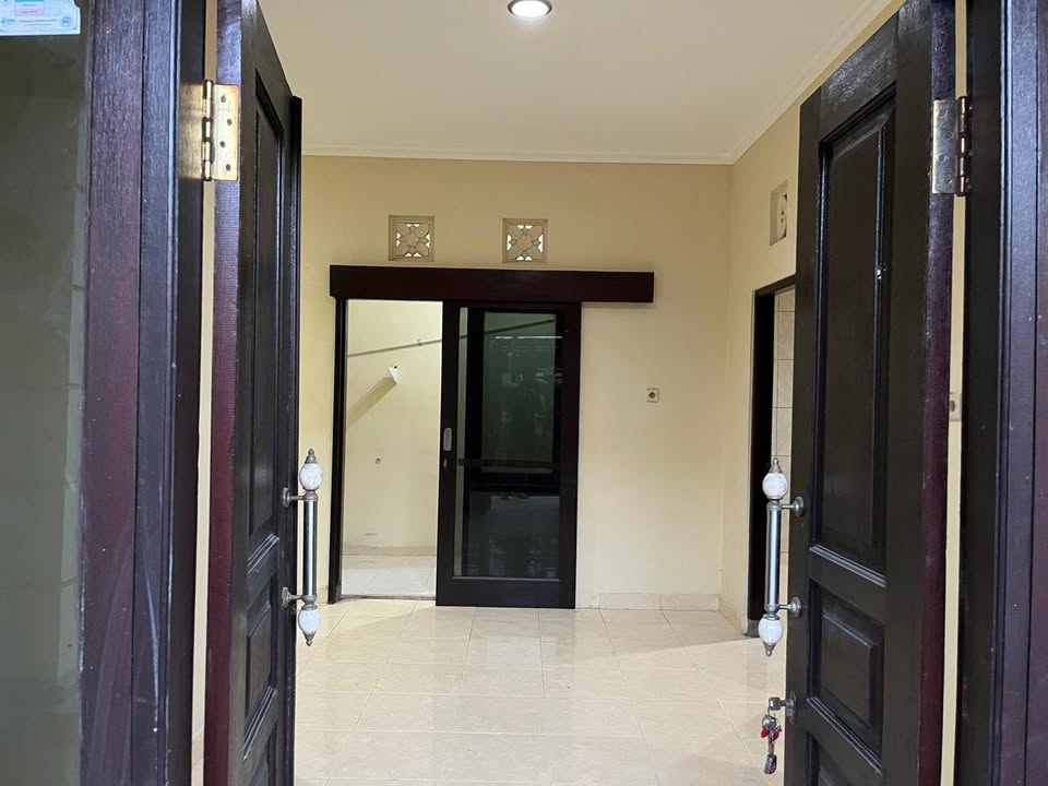 FOR RENT: Minimalist Home in Strategic Penamparan, West Denpasar 🏠
