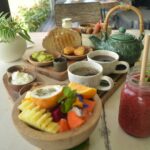 to help people understand how to open restaurant in bali